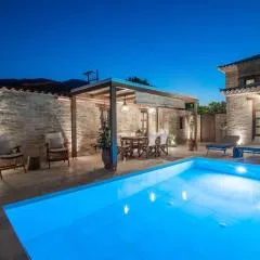 Villa Frontale - Restored Villa with Pool Perfect for 4 Nestled Next to a Traditional Olive Mill and Local Farms Offering Authentic Hospitality and Organic Delights By Villa Mana Gers