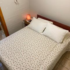 Habitación doble con baño privado Wifi y Tv Cable - Habitación 02, los Pellines 1325