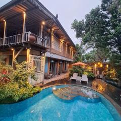 Ayu Dira Heritage House