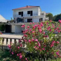 Apartments Sea View