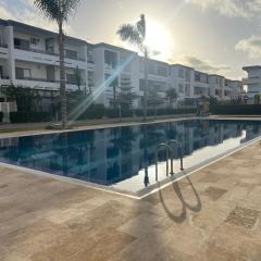 Beautiful 2 bedrooms in a marbella beach with a Pool & 24/7 security