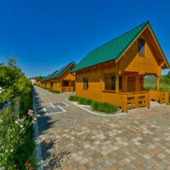 Domki, Apartamenty i Restauracja Włóczęga