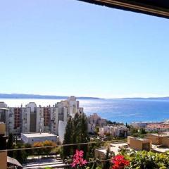 Apartment Doverska Split