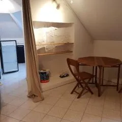 F2 35-44m2 9 mins voiture château 4pers 1ch+sejour