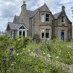 Glen Lyon Lodge Bed and Breakfast