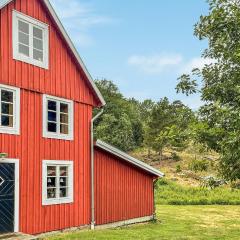 Stunning Home In Ronneby With Kitchen