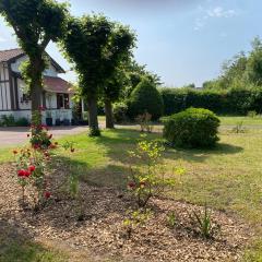 Gîte épicéa indépendant avec jardin