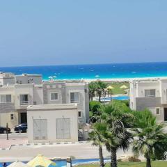 Chalet in Amwaj with a Sea view