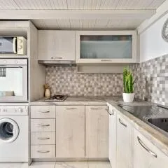 Lindo House