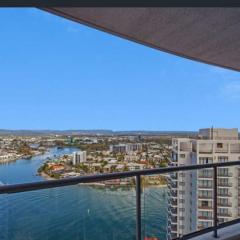 2 BDRM Towers of Chevron, 19th Floor Amazing View