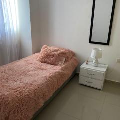 Se arrienda habitación en Cartagena solo para mujer