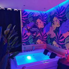 Suite Maison Tropical - Luxury Apartment in Central Bari