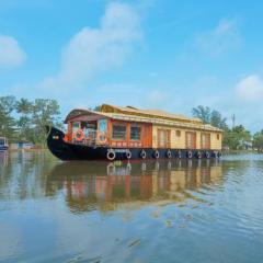 Angel Blue Houseboat Alapuzha