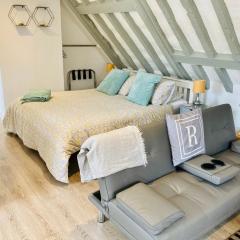 Rother - Studio in Rye - LOCATION,LOCATION,LOCATION !!!