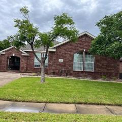 Spacious Luxury 3BD Oasis Home North Richland Hills Texas