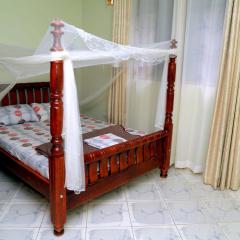 Exciting Lovely 2- bedroom unit