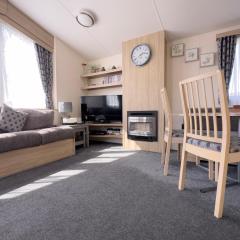 Edinburgh - Seton Sands-Salsa Caravan-Pet Friendly