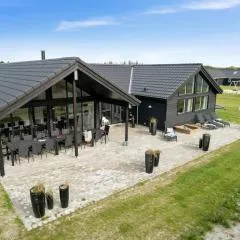 16 person holiday home in Nørre Nebel