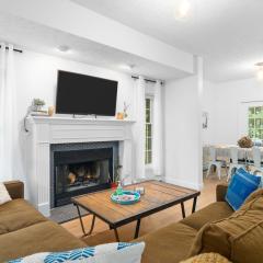 Gorogeous Chic 2BDR Renovated Home near Downtown Sleeps 6 843