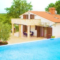 Villa Lara