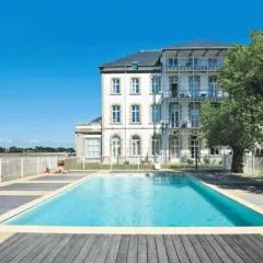 Studio 421 face à l'océan avec piscine,accès plage