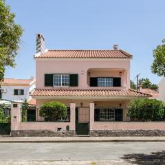 ALTIDO Superb house with garden and patio