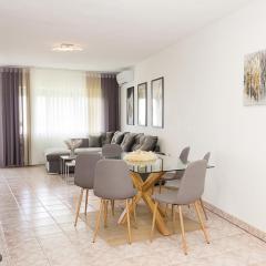 Two Identical Designer 2BD Flats with Sea View in Balchik by Flat Mаnager