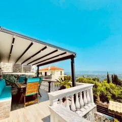 Iris Luxury House