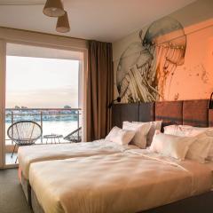 Hotel Antea - By The Sea