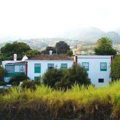 Casa Vicente Vista al mar y montaña