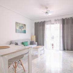 Apartamento con piscina - BAHÍA0102