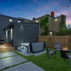 Urban Oasis Retreat With Luxury Design, Hot Tub, Fire Pit, Breathtaking Downtown & River Views