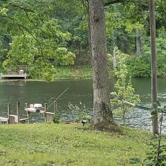 Lake House off Route 66