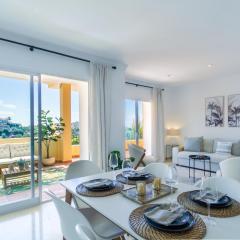 MARBELLA BANUS SUITES - La Quinta Cosy Flat With Fantastic Terrace