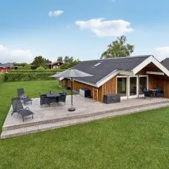 2 Bedroom Lovely Home In Haderslev