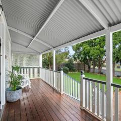 Belle Vue Cottage - East Toowoomba