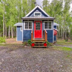 Charming Alaska Vacation Rental with Gas Grill!