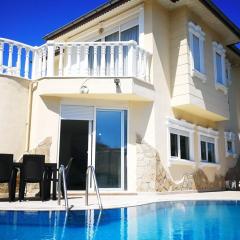 Pleasant Villa with Private Pool in Antalya