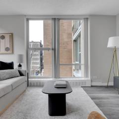 Edgewater 1BR w Gym Deck Lounge 5 blocks to L CHI-656