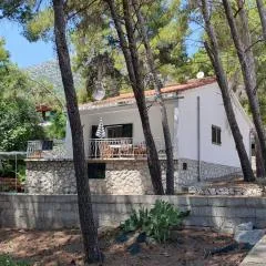 Seaside Cottage Toma