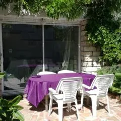 Nice family studio in villa Sceaux 600m RER B direct to Notre-Dame