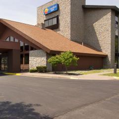 Comfort Inn & Suites Syracuse-Carrier Circle