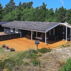 Three-Bedroom Holiday home in Blåvand 3