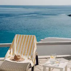 Maison Simone with private heated infinity pool & spectacular sea view