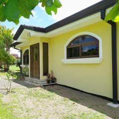 Beautiful Lake Arenal 2 Bed Villa - Plus Communal Pool, Gym, Massage