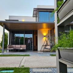 Modern Steel & Glass Smart house with home cinema