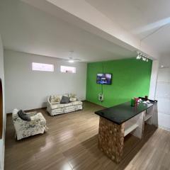 CASA TEMPORADA PRÓXIMO A PRAIA