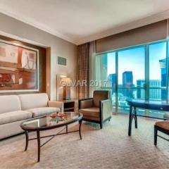 MGM Signature PH 30th floor Deluxe Studio apartment Strip Facing with Balcony