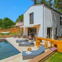 Nice Home In Vagnas With Outdoor Swimming Pool, Wifi And Private Swimming Pool