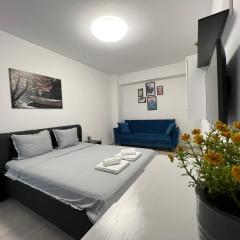 Perfect Host Central Palas Studio